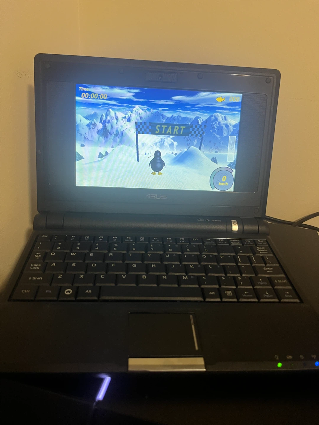 ASUS Eee PC Series Netbook