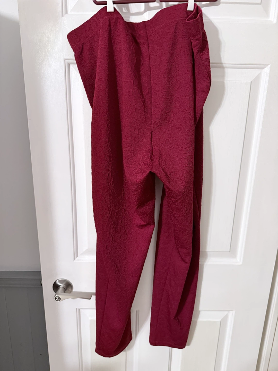 Burgundy Textured skinny Pants, Size 20 - photo 5
