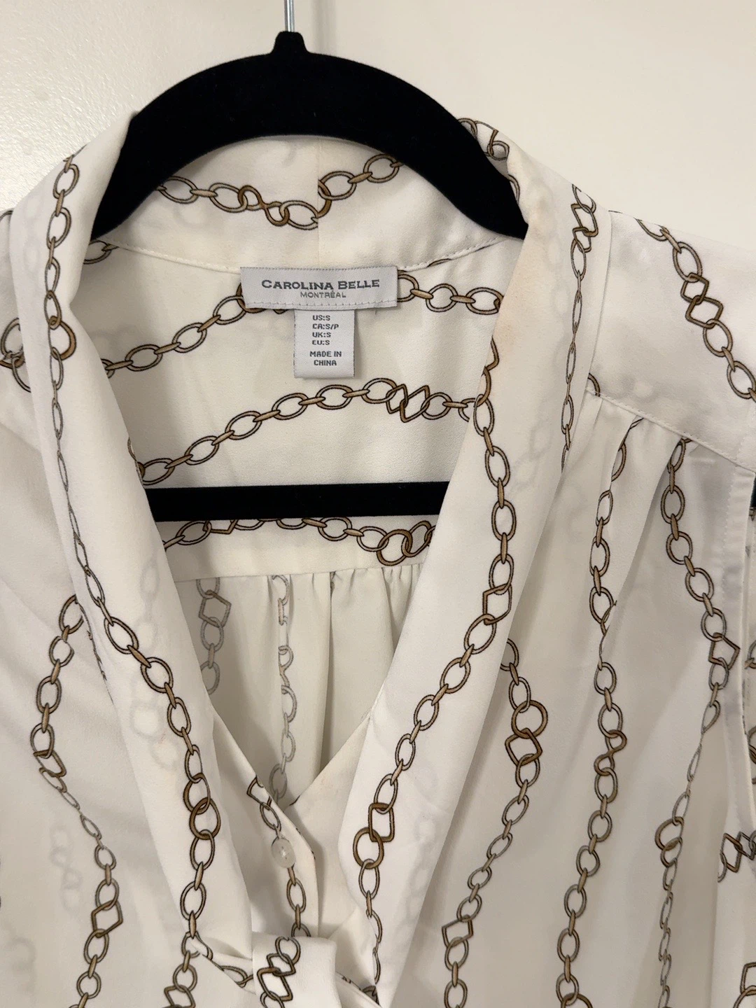 Carolina Belle Chain Print Tie-Neck Blouse – Small - photo 3