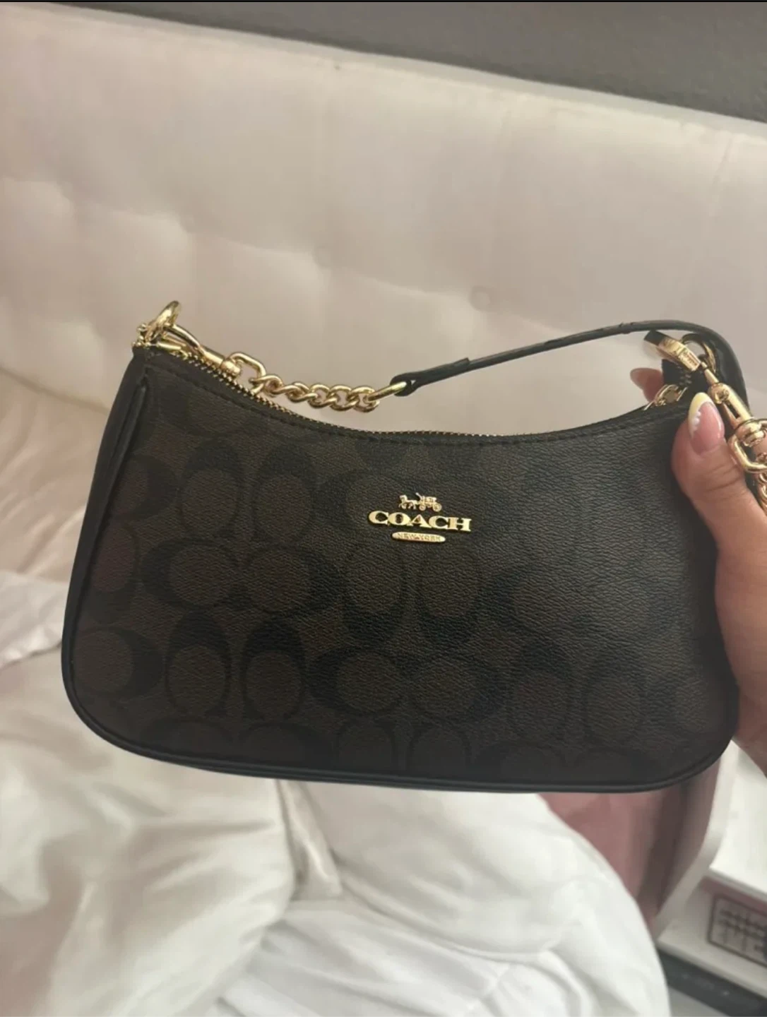 Coach Signature Monogram Shoulder Bag - photo 5