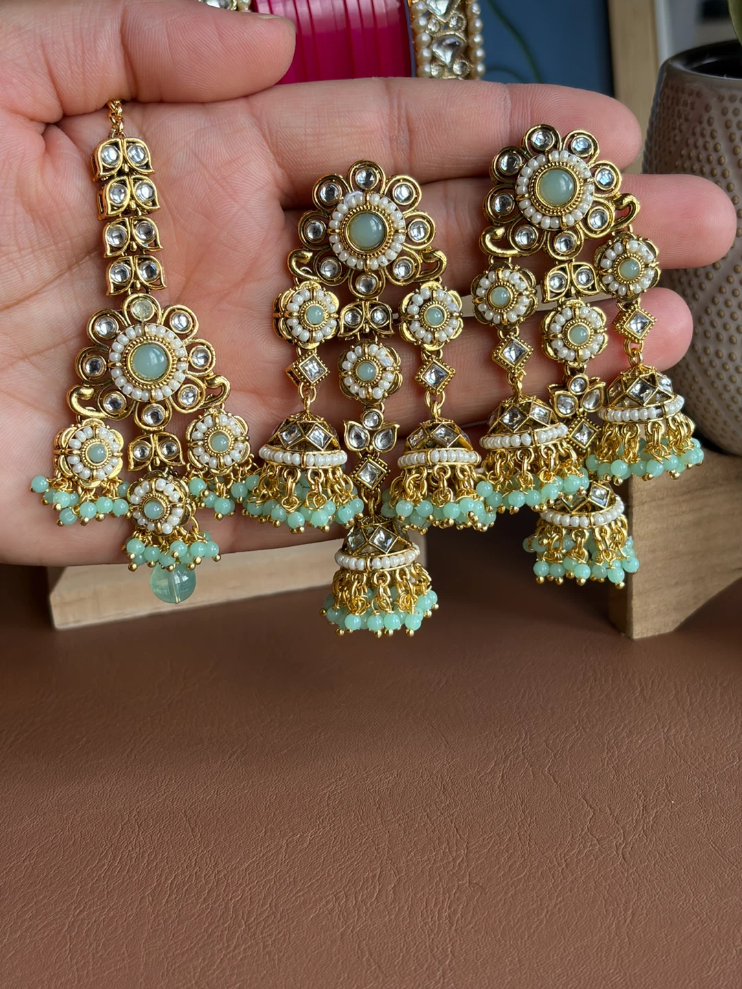 Traditional Indian Earring and Maang Tikka Set - photo 5