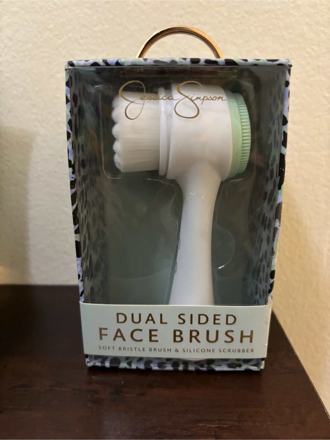 NEW-Jessica Simpson Dual Sided Face Brush