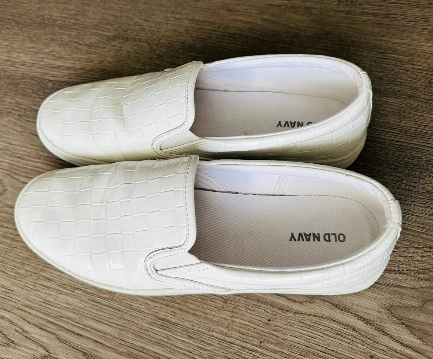Old Navy White Woven Slip-On Shoes - photo 3