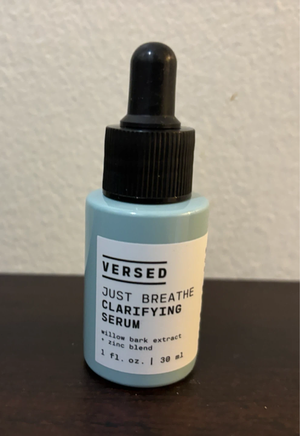 NEW-VERSED Just Breathe Clarifying Serum 1 fl. oz.