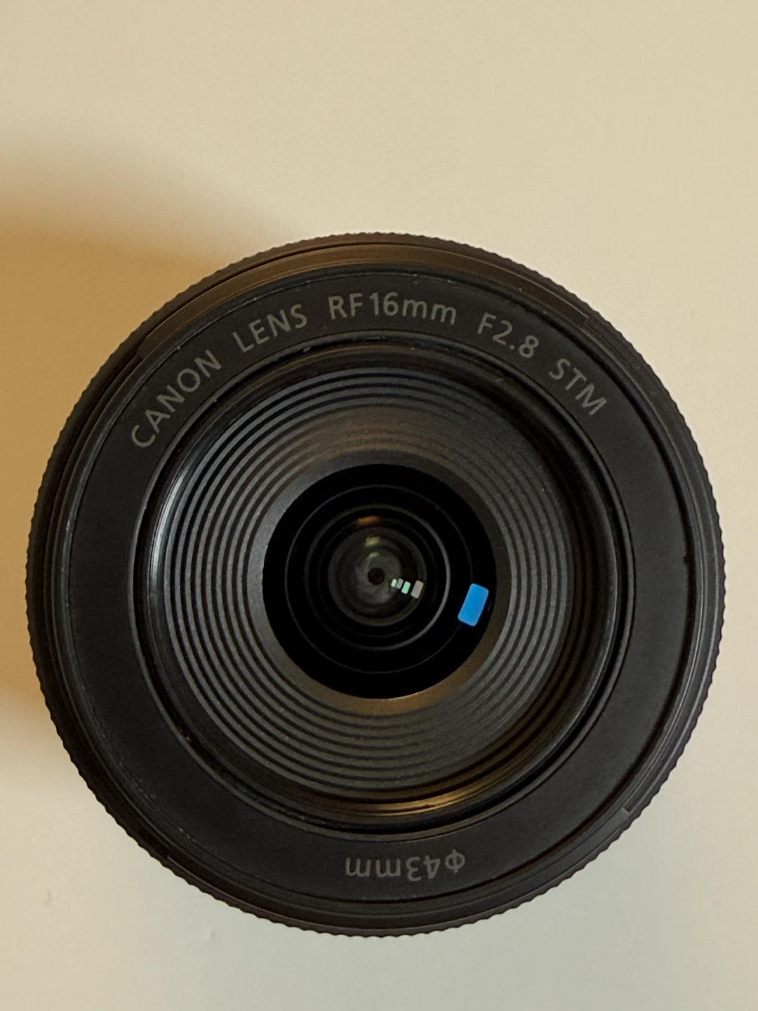 Canon RF 16mm F2.8 STM Lens - photo 3