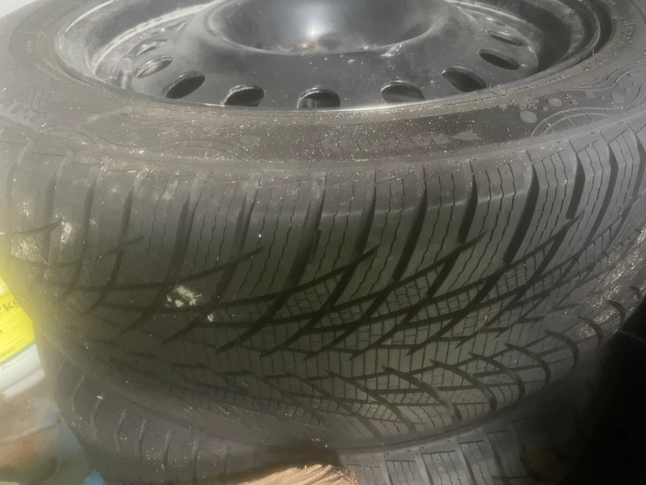 Winter Master D1 Winter Tires 215/55R17 - photo 4