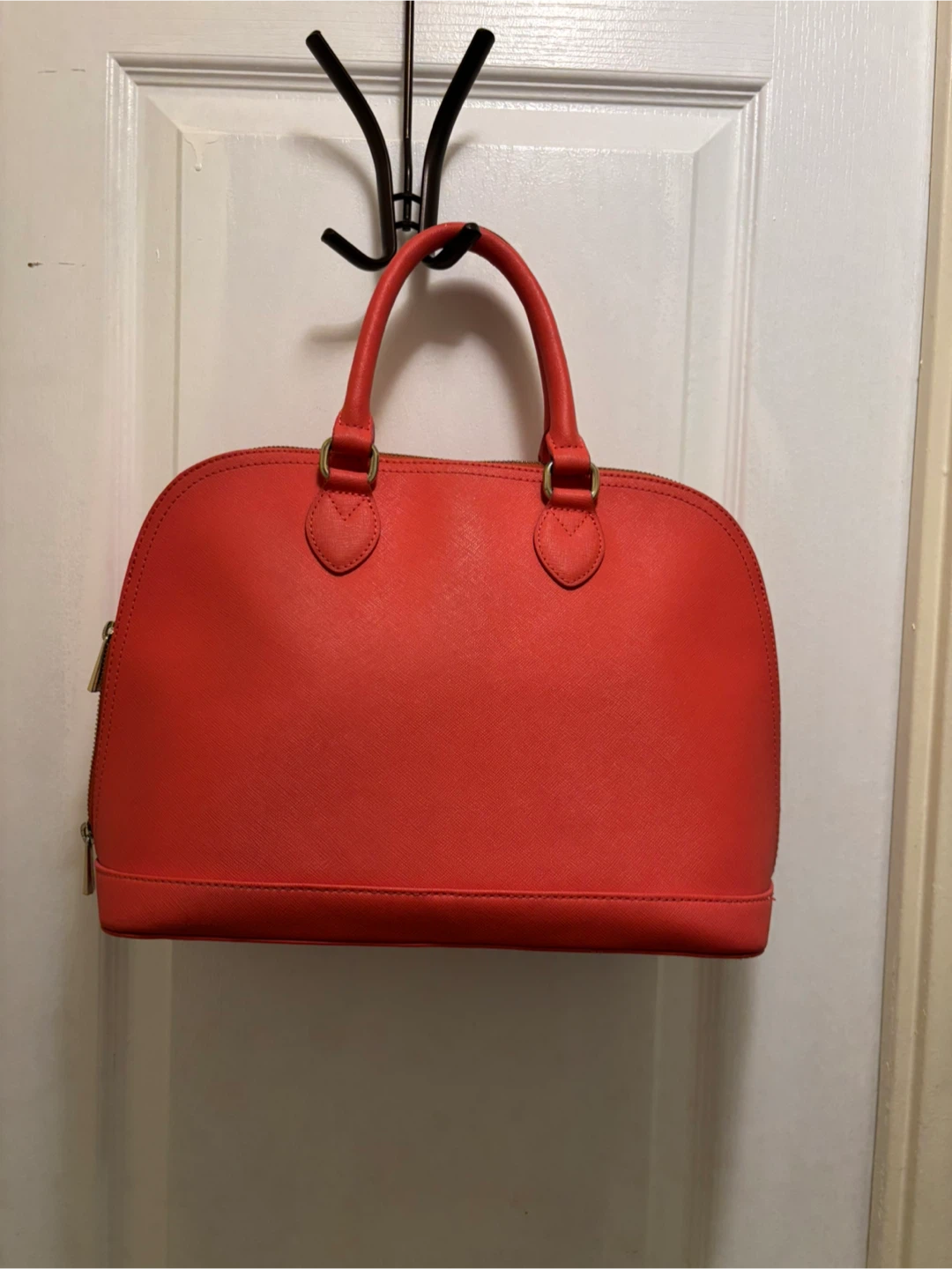 DANIER Women's  Dome Handbag with Shoulder Strap