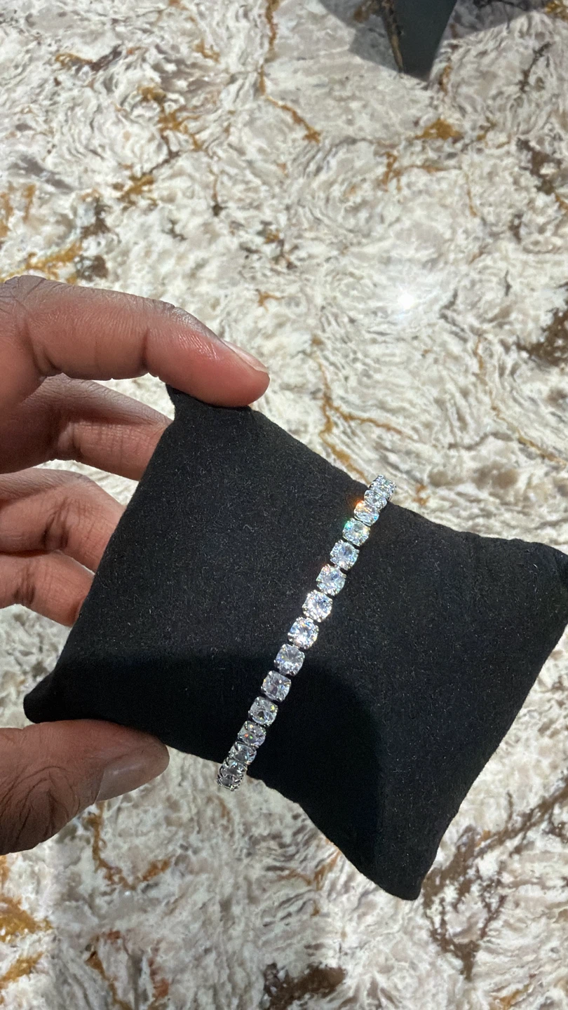 ✨ Silver Tennis Jewelry Set — Bracelet & Necklace