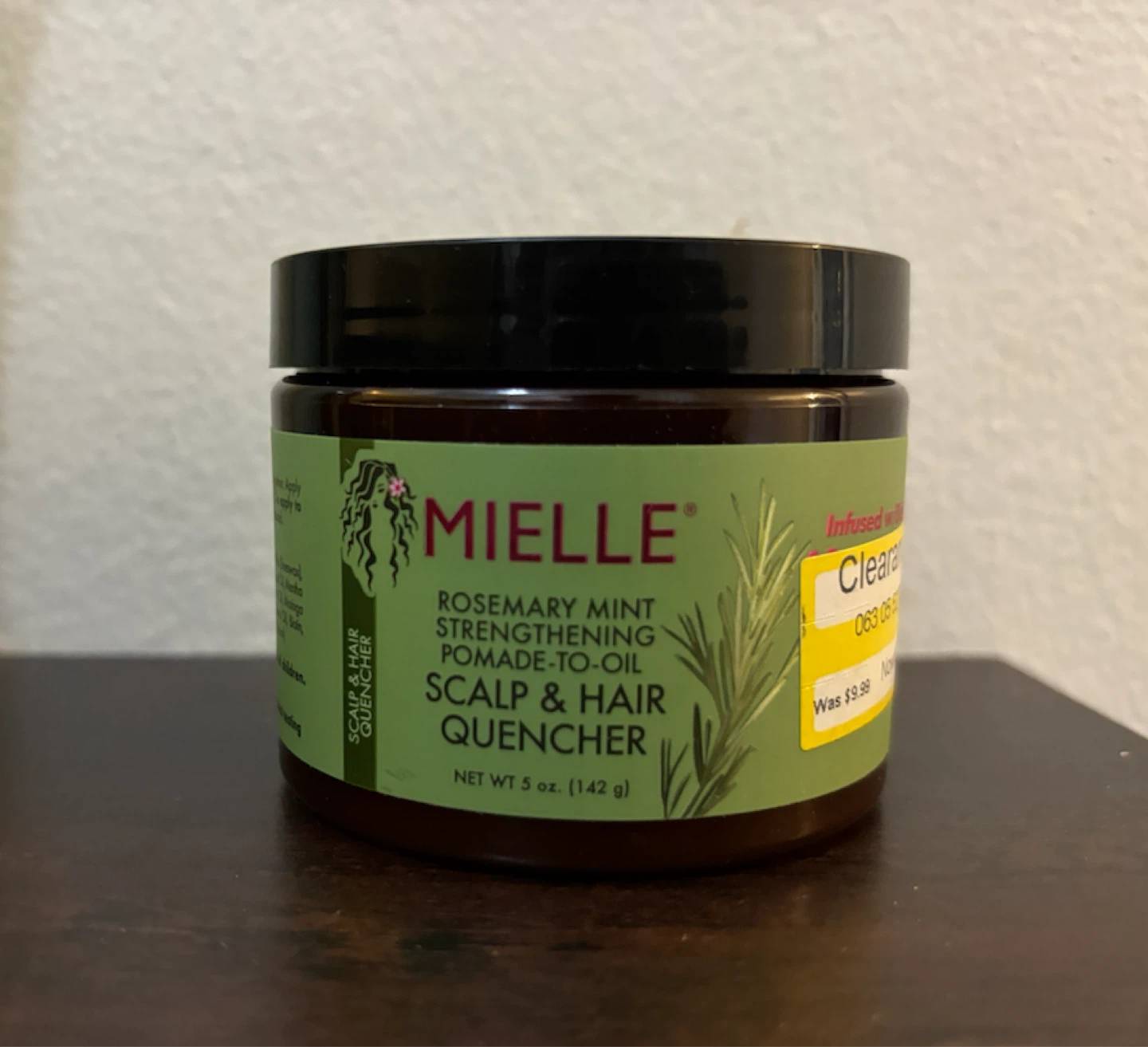 NEW-Mielle Rosemary Mint Strengthening Scalp & Hair Quencher