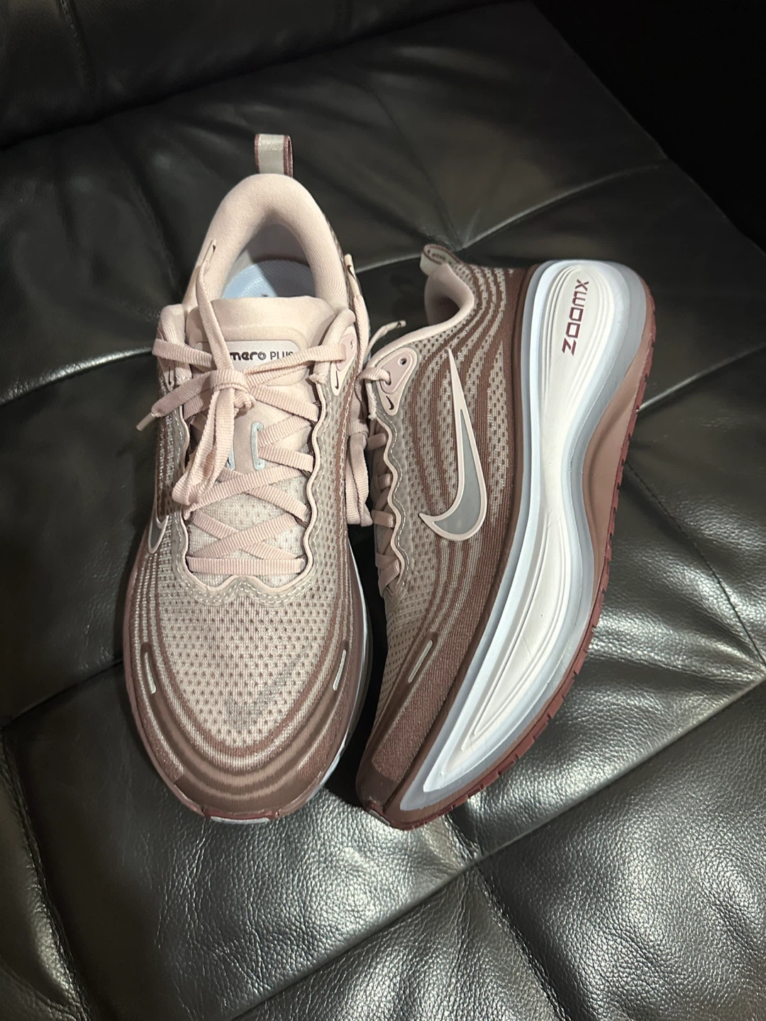 New Nike Vomero Plus US 9 Men / US 10 Women