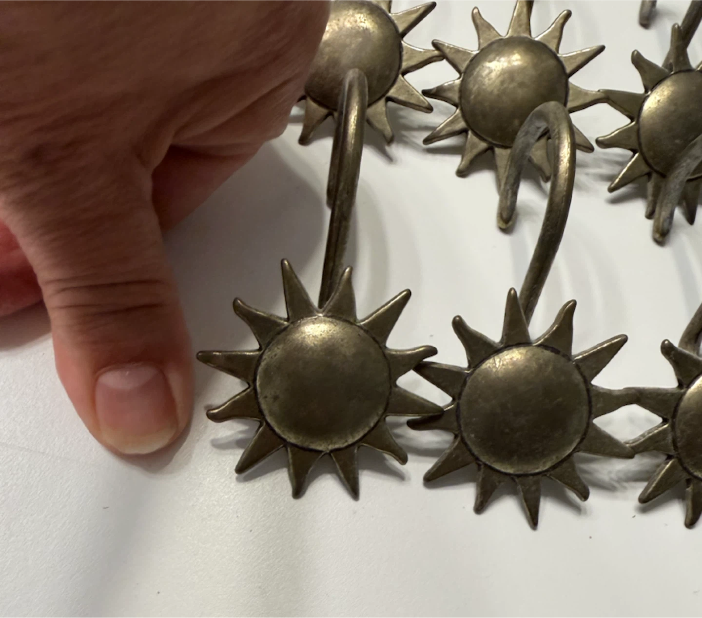 Sunburst Shower Curtain Hooks Set - 12 Pieces - photo 3