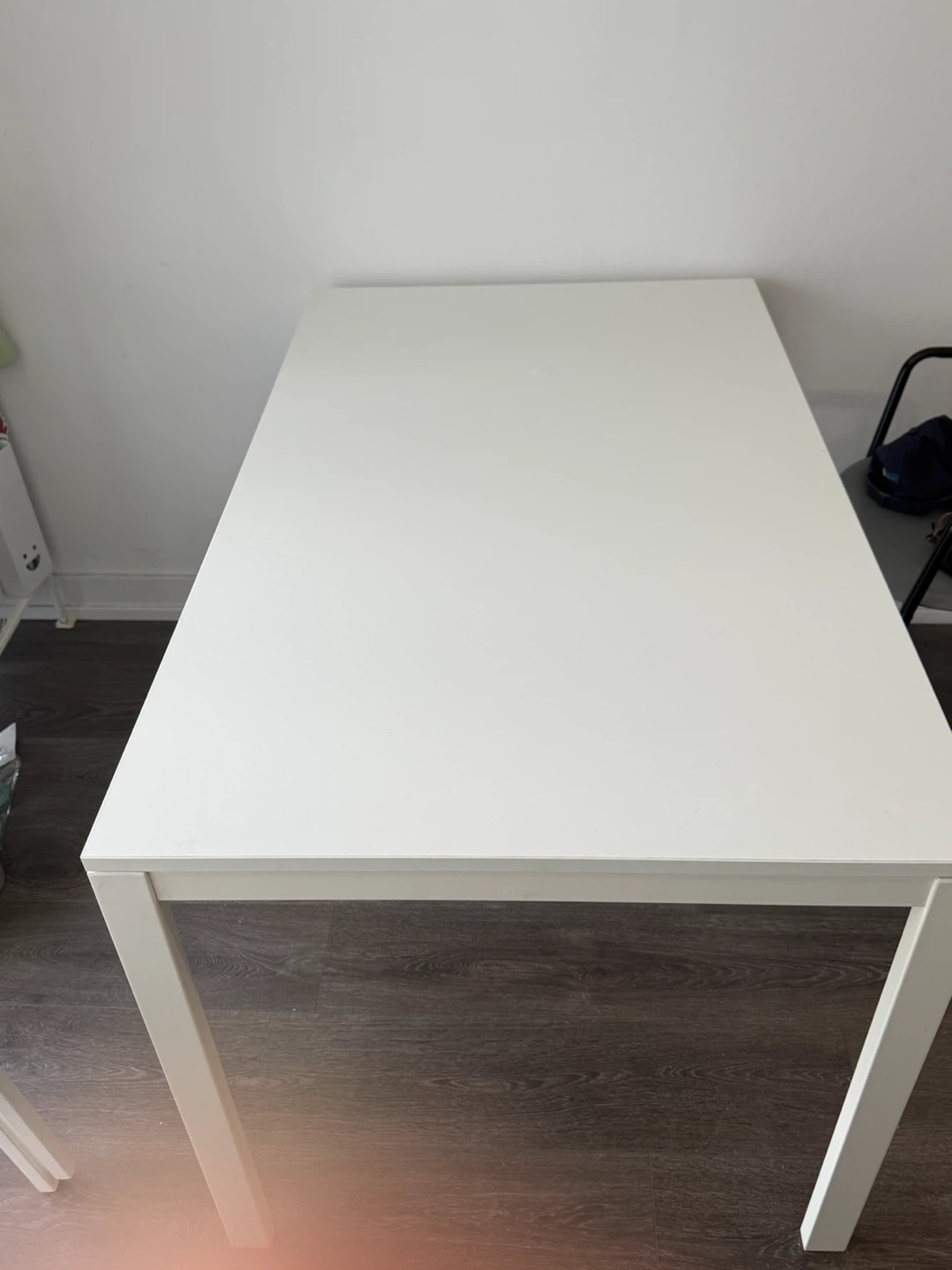 IKEA VIHALS White Table