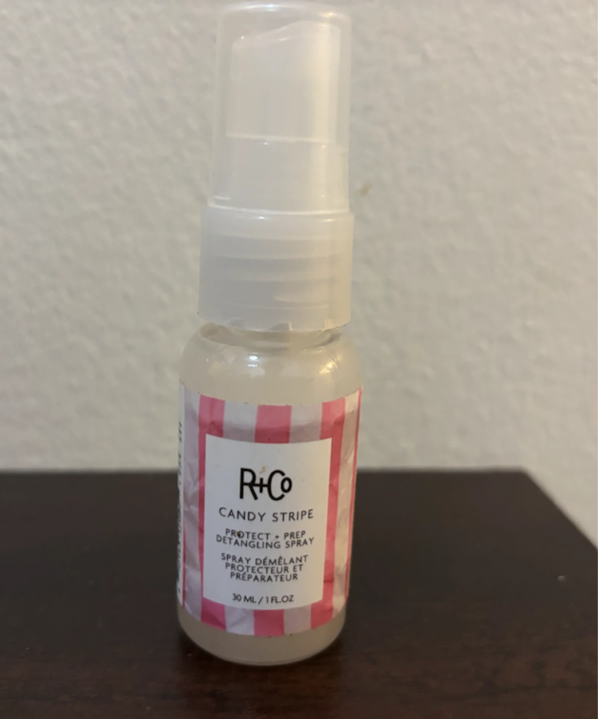 NEW-R+Co Candy Stripe Protect + Prep Detangling Spray 30ml