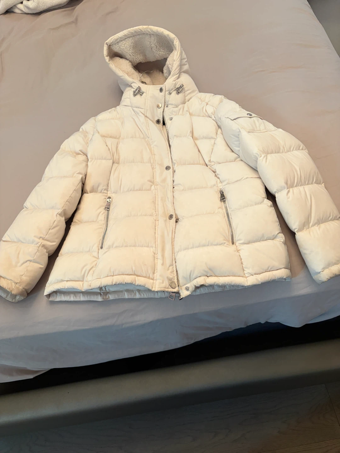 Calvin Klein Off-White Down Puffer Jacket