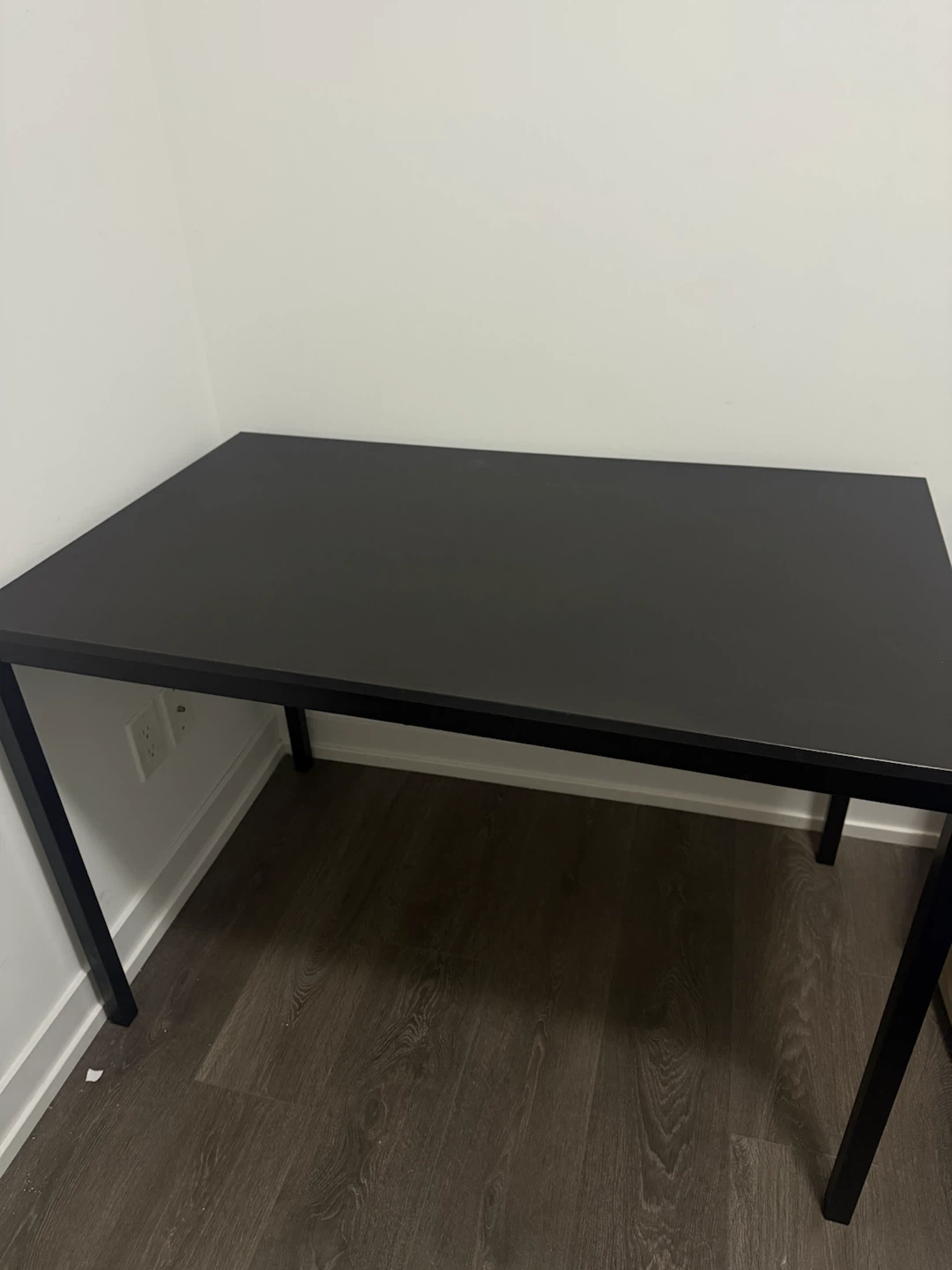 Ikea TÄRENDÖ table black