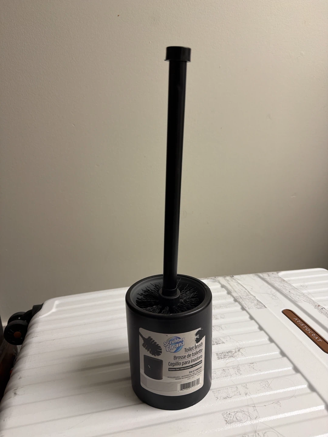 Scrubber Cleanz Toilet Brush with Holder