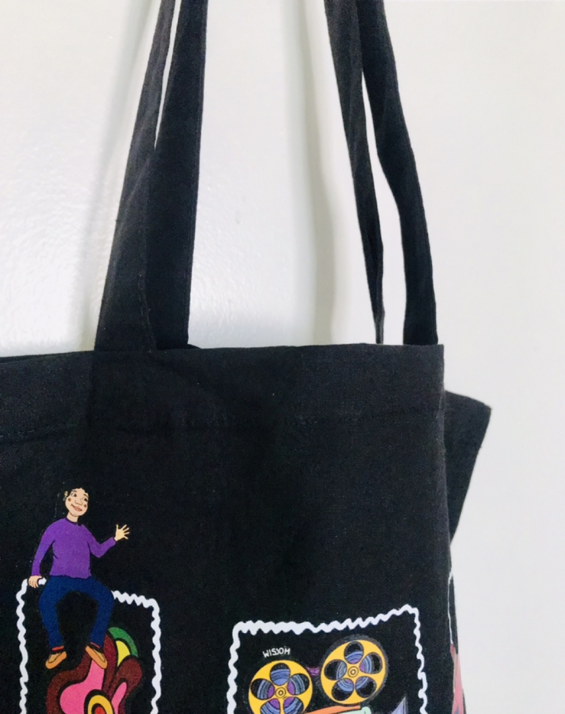 TIFF Tote ✨NEW + Intrepid Travel 20% Off Voucher - photo 3
