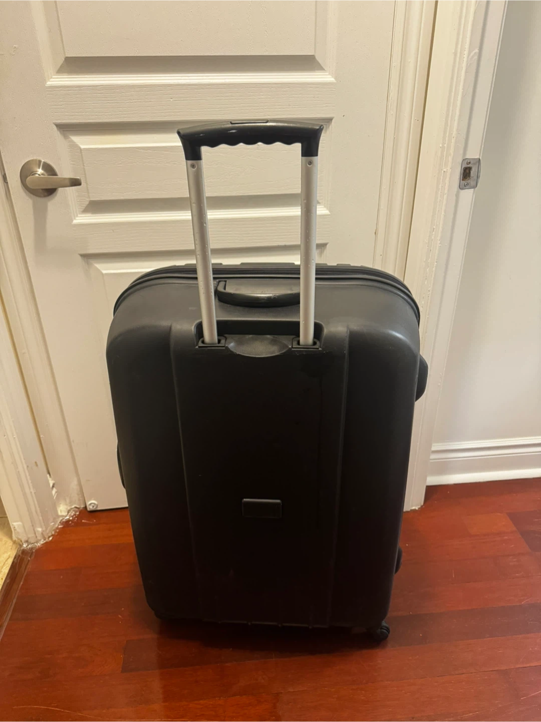 MCS Black Hard-Shell Spinner Luggage - photo 3