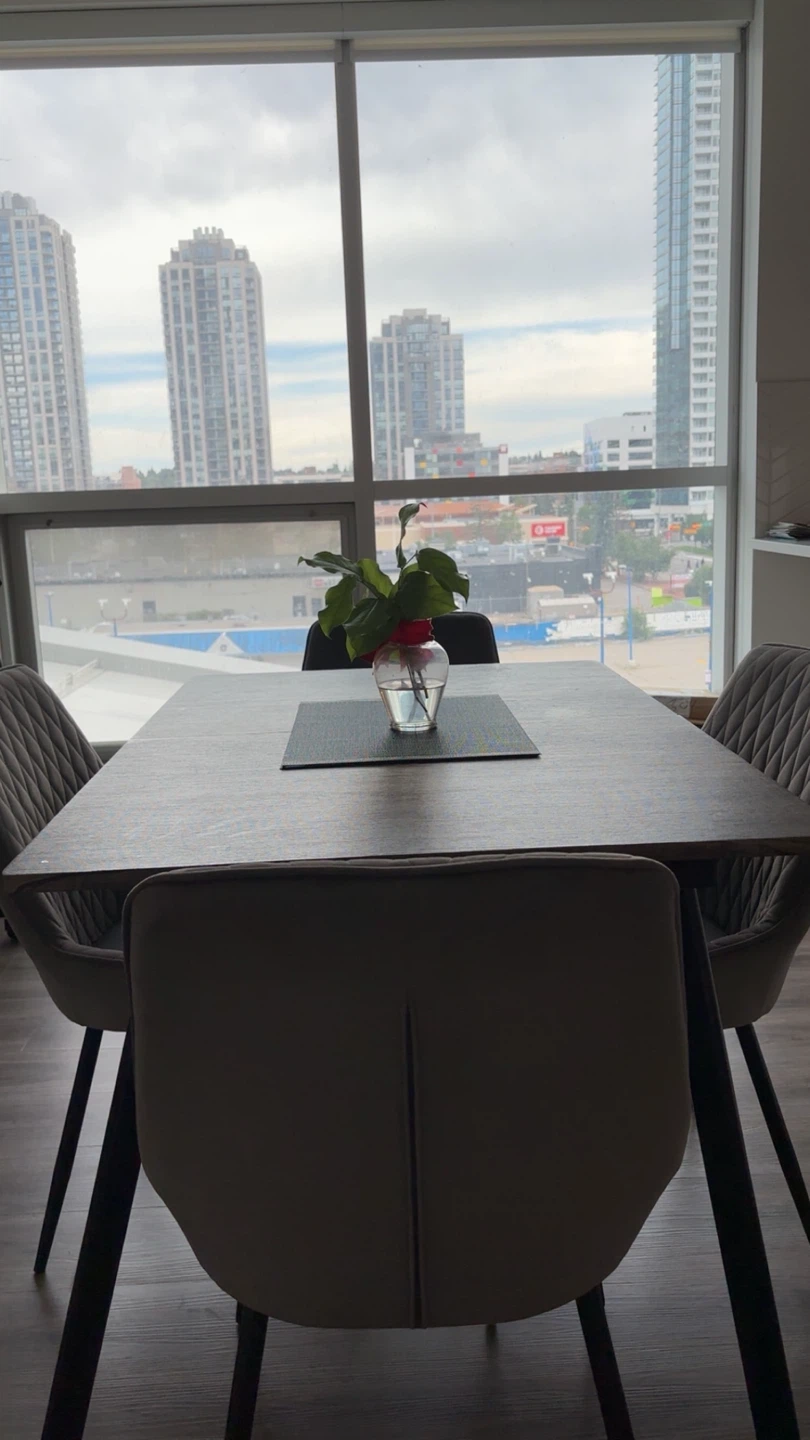 Dining Table - photo 3