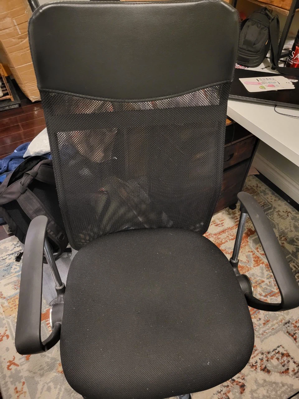 Black Mesh Office Chair - photo 2