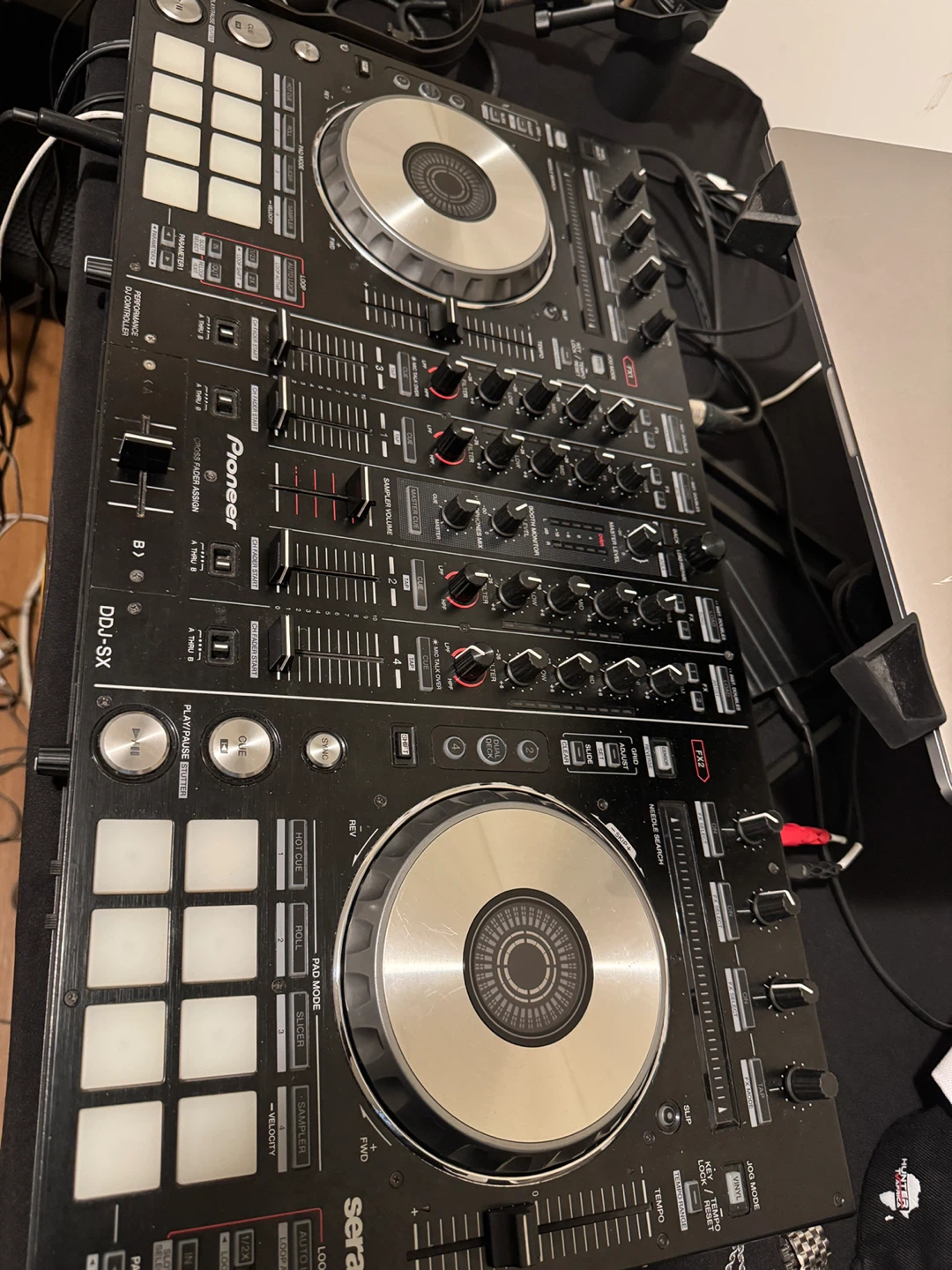 Pioneer DJ DDJ-SX Controller with Carrying Case - photo 2