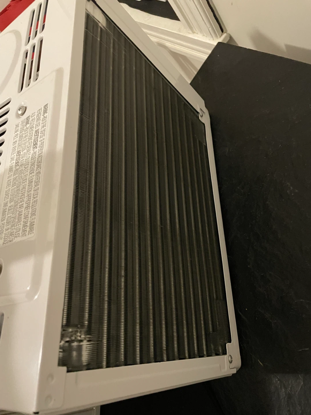 Amazon Basics Window Air Conditioner - photo 3