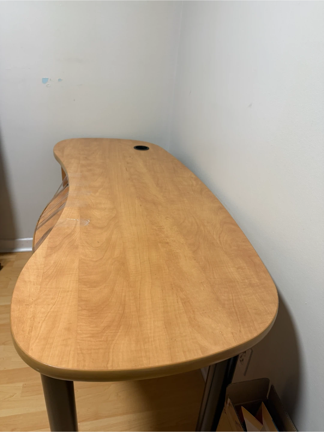 Maple Finish Computer Desk with Pull-Out Keyboard Tray