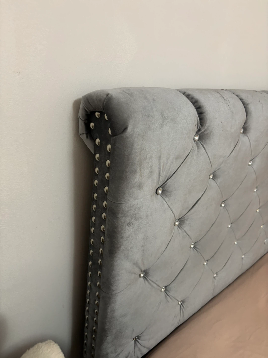 Grey Velvet Upholstered double Bed Frame - photo 4