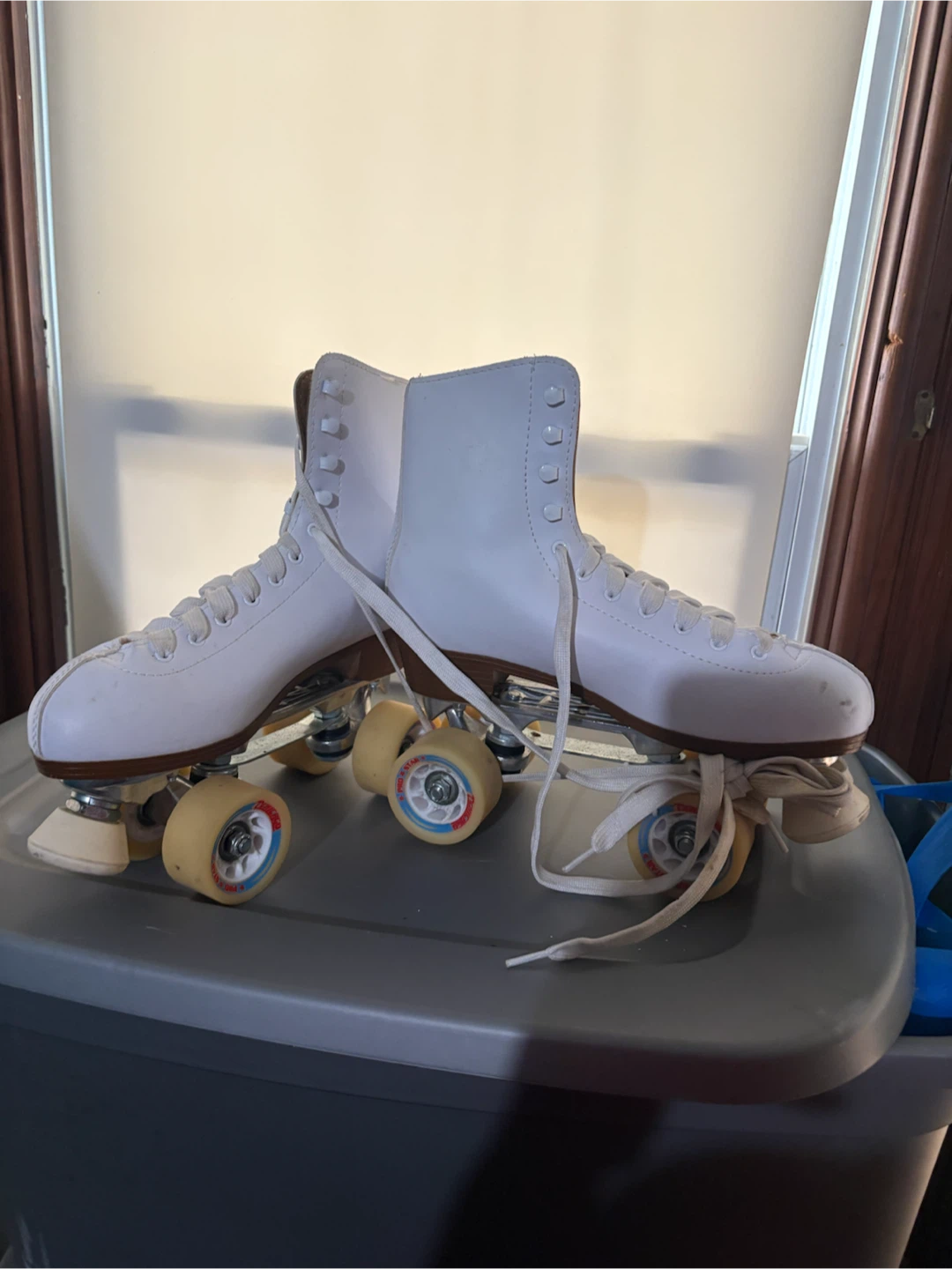 White Chicago Roller Skates - photo 2