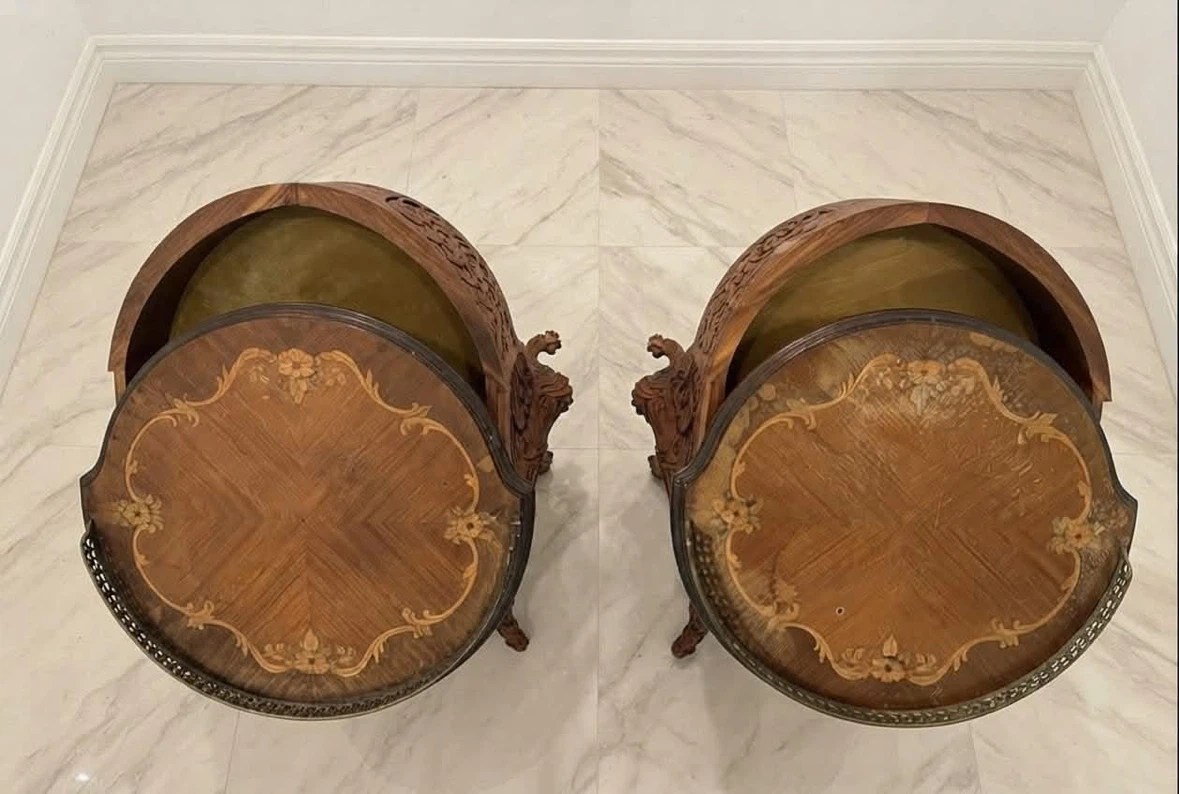 Pair of Vintage French Marquetry Side Tables - photo 3