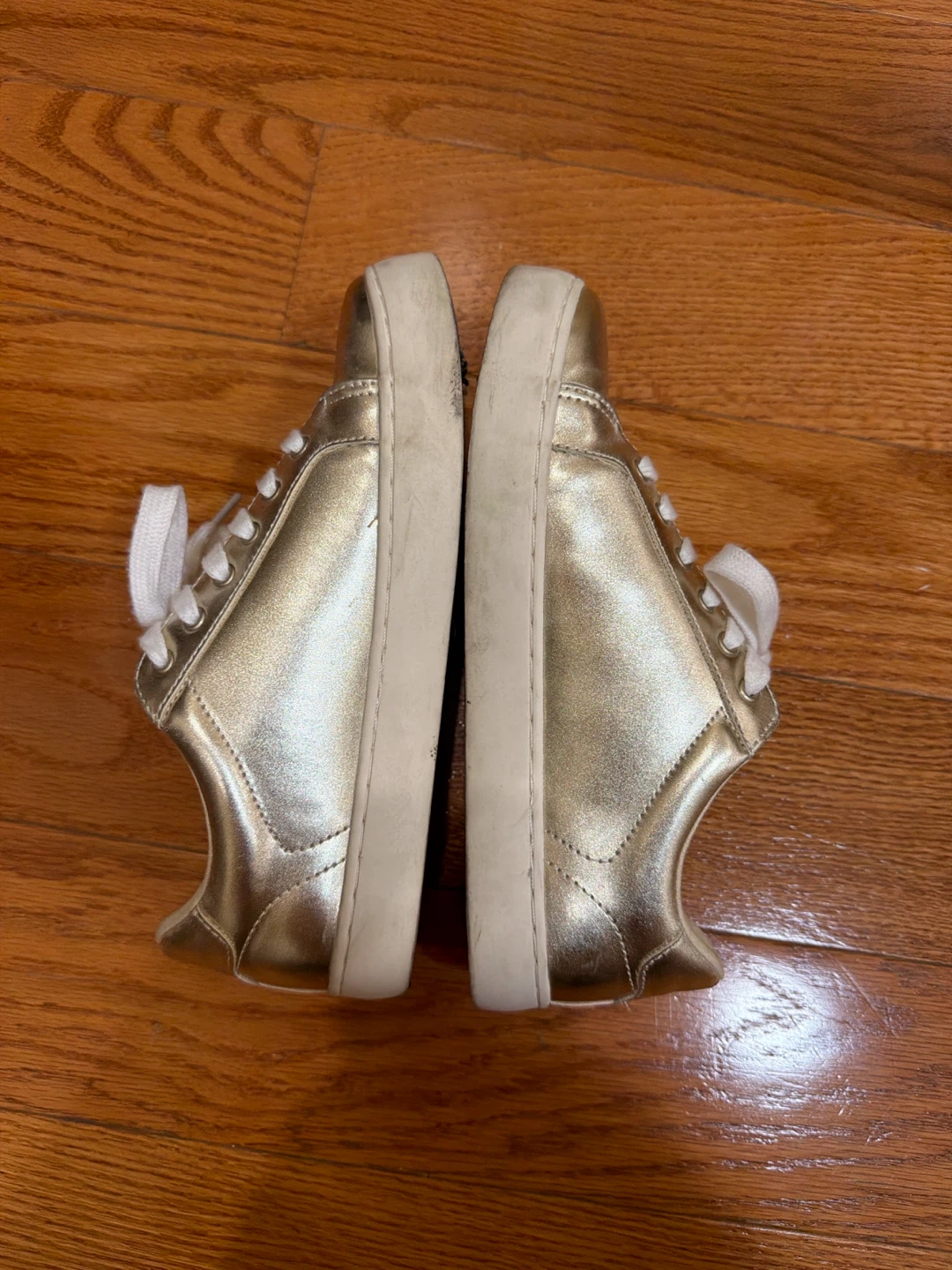 Size 6 Banana Republic Gold Sneakers - photo 4