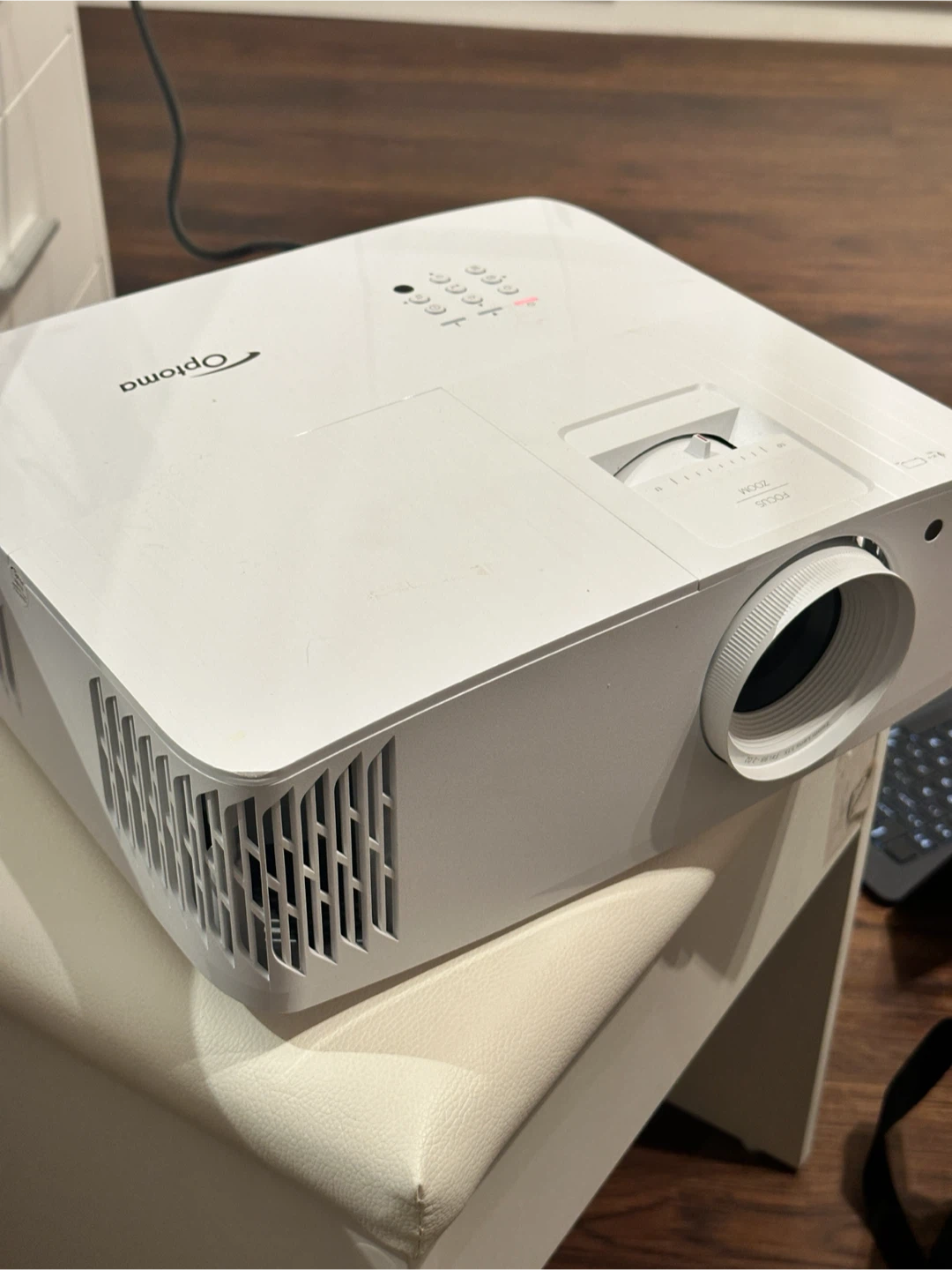Optoma Projector