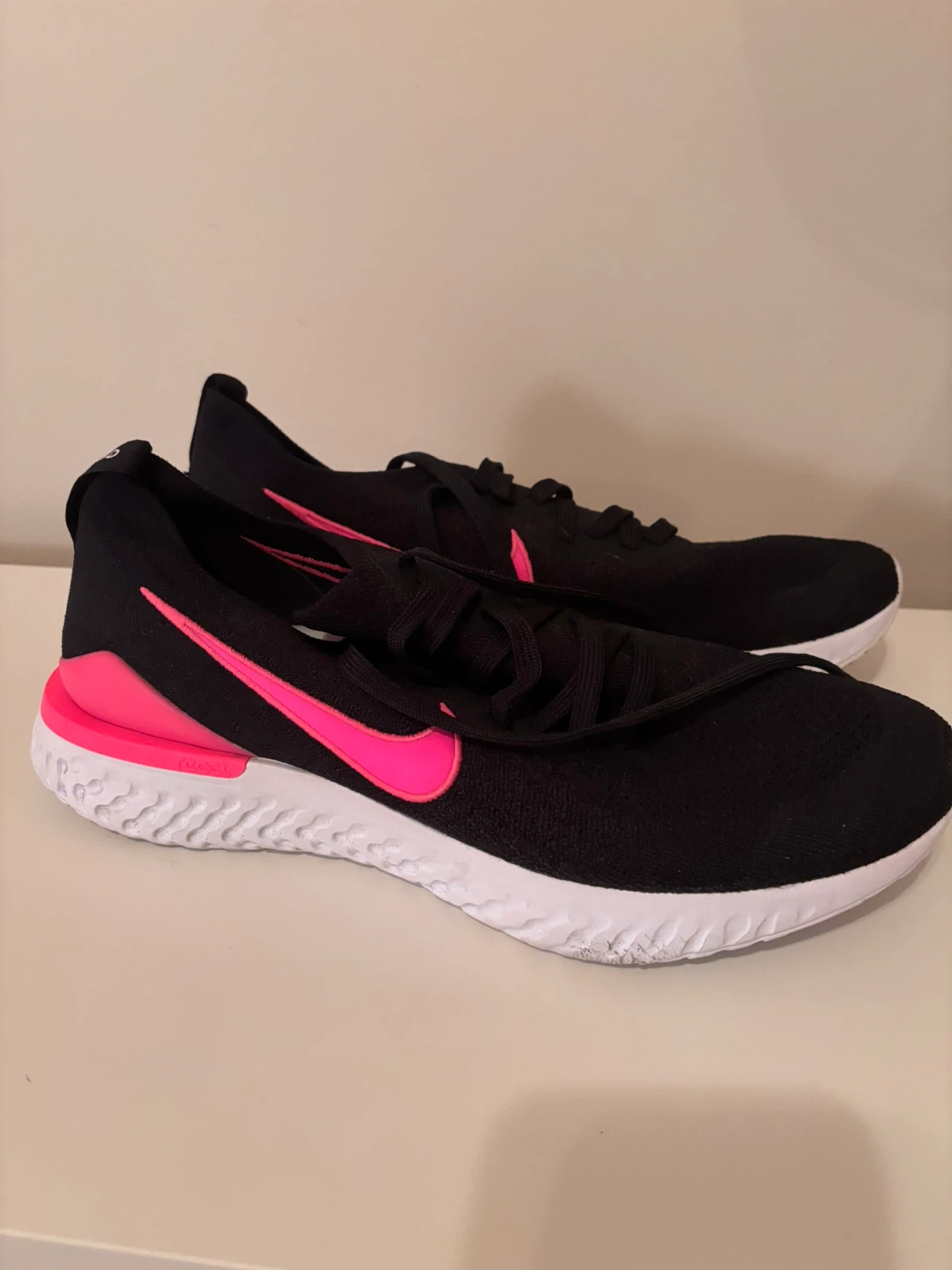 Nike Epic React Running Shoes Black and Pink