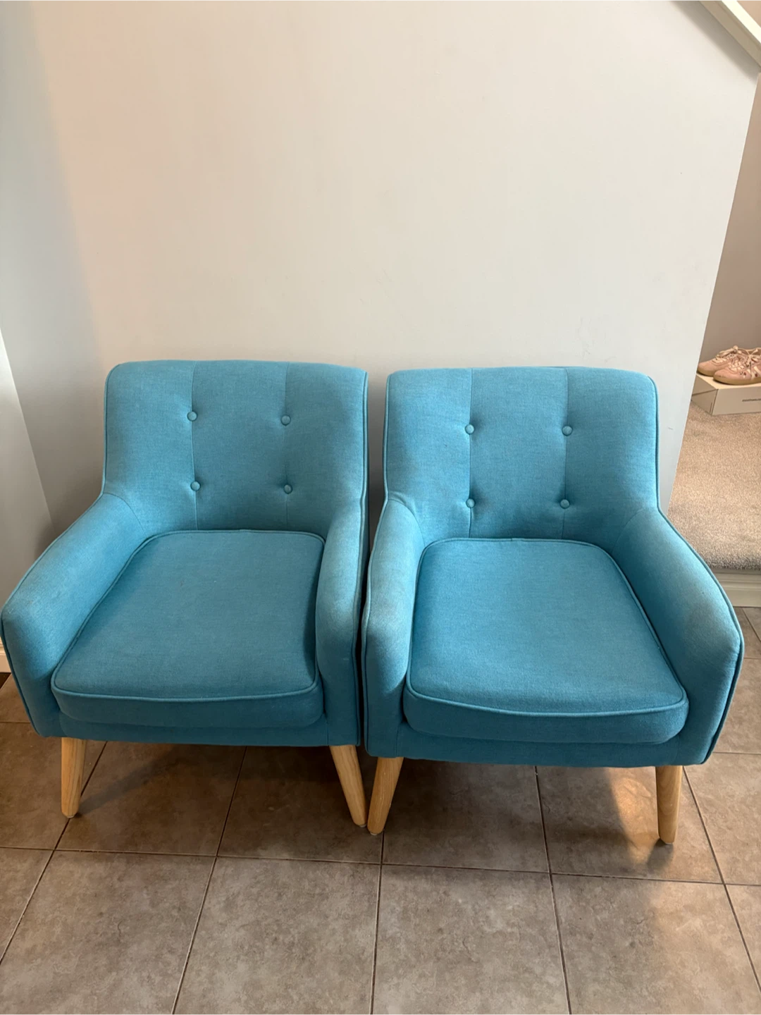 Set of Two Mid-Century Modern Accent Chairs - photo 2
