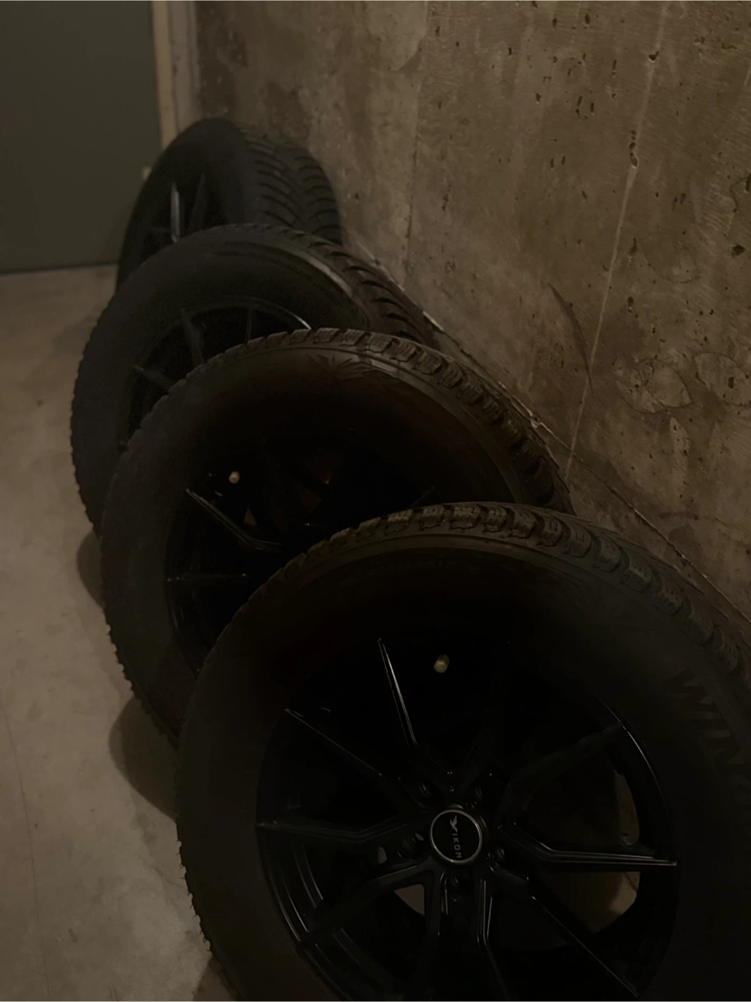 Set of 4 Winter Tires and Rims 235/65R17