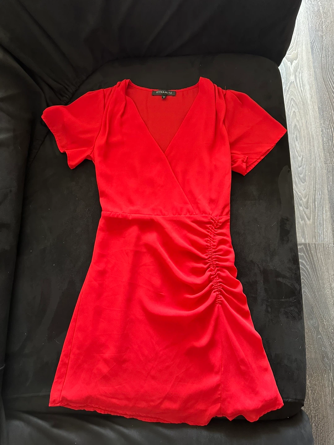 Dynamite Red V-Neck Ruched Dress xxs