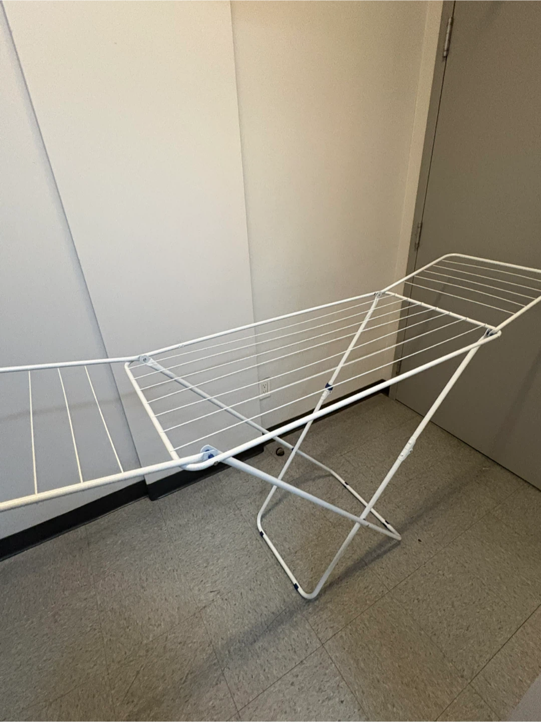 White Foldable Laundry Drying Rack - photo 2