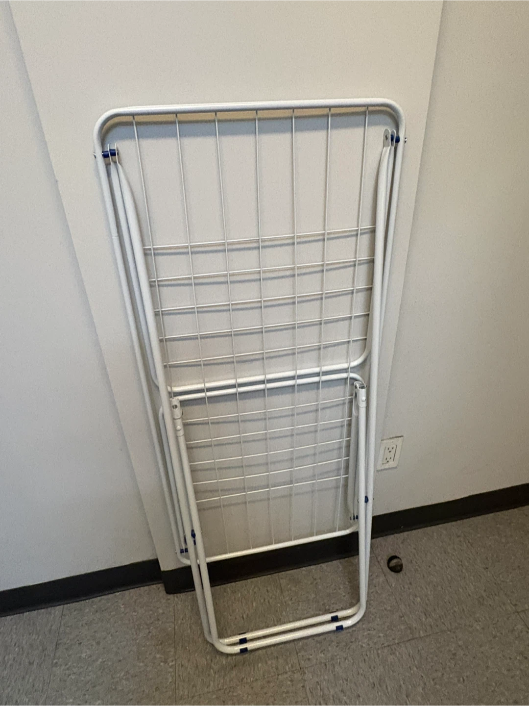 White Foldable Laundry Drying Rack - photo 3