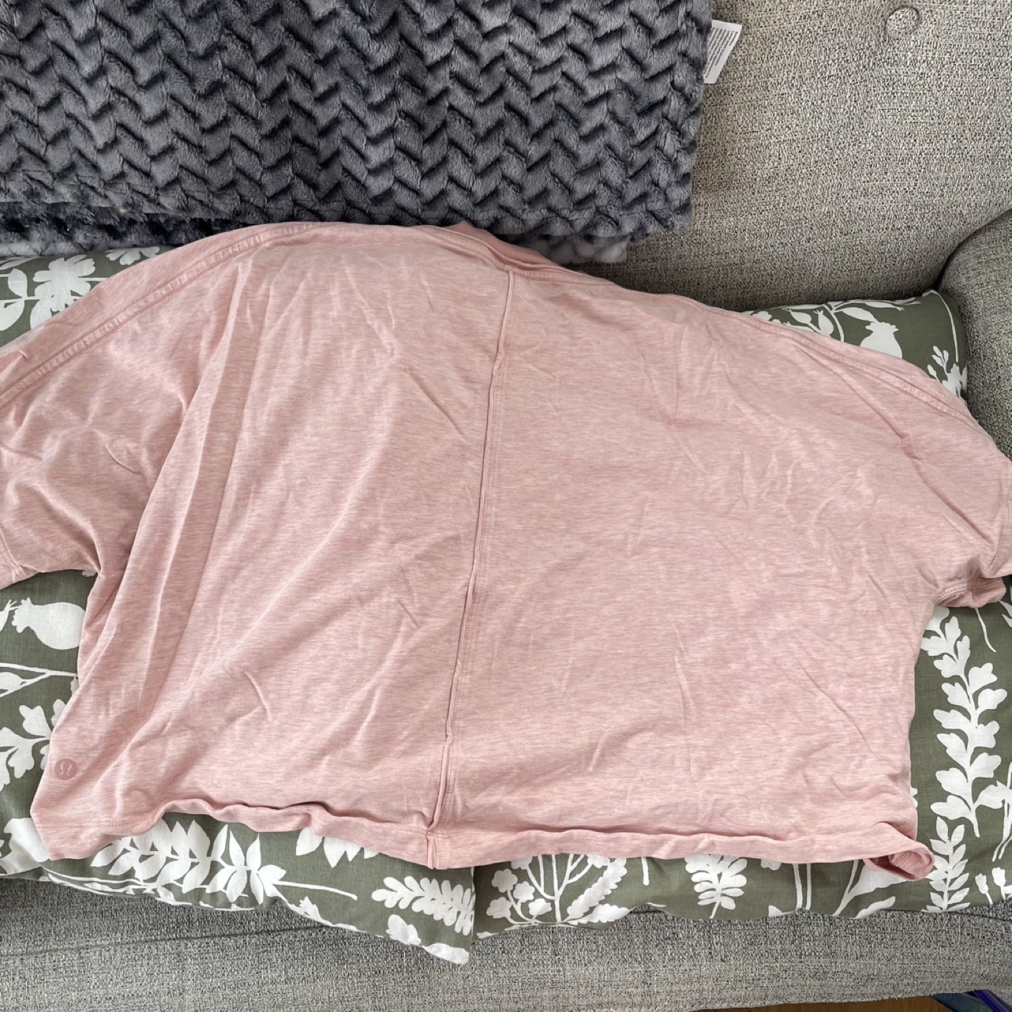 Pink Lululemon Crop Top - photo 3