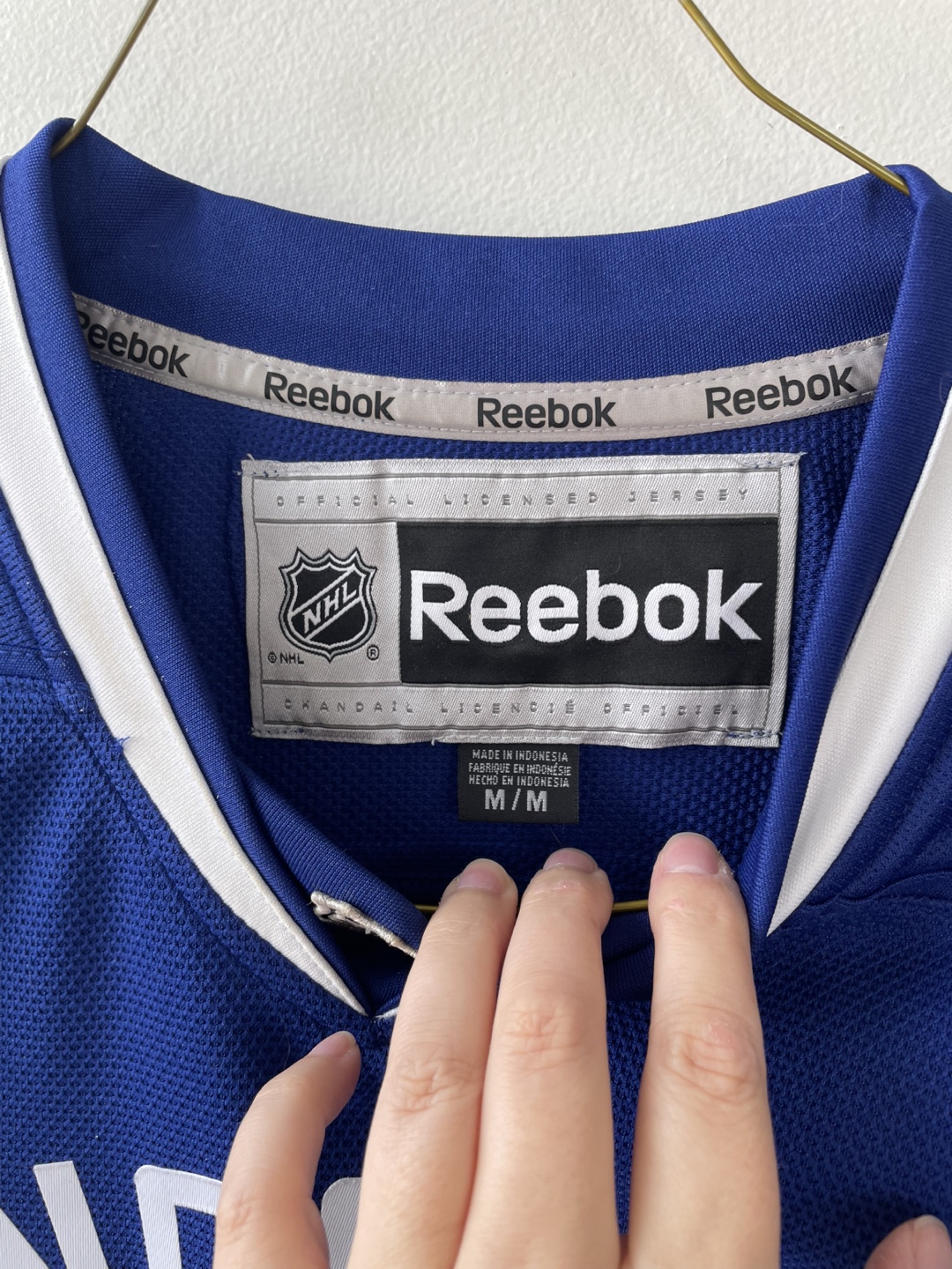 Canucks Jersey 9 Hodgson - photo 3