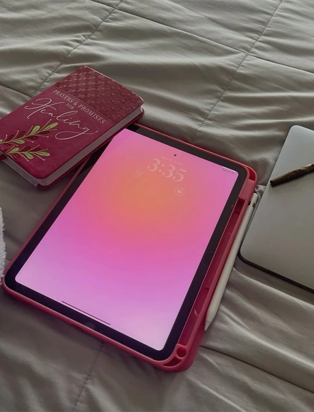 Ipad 10th generation- 64gb - photo 2