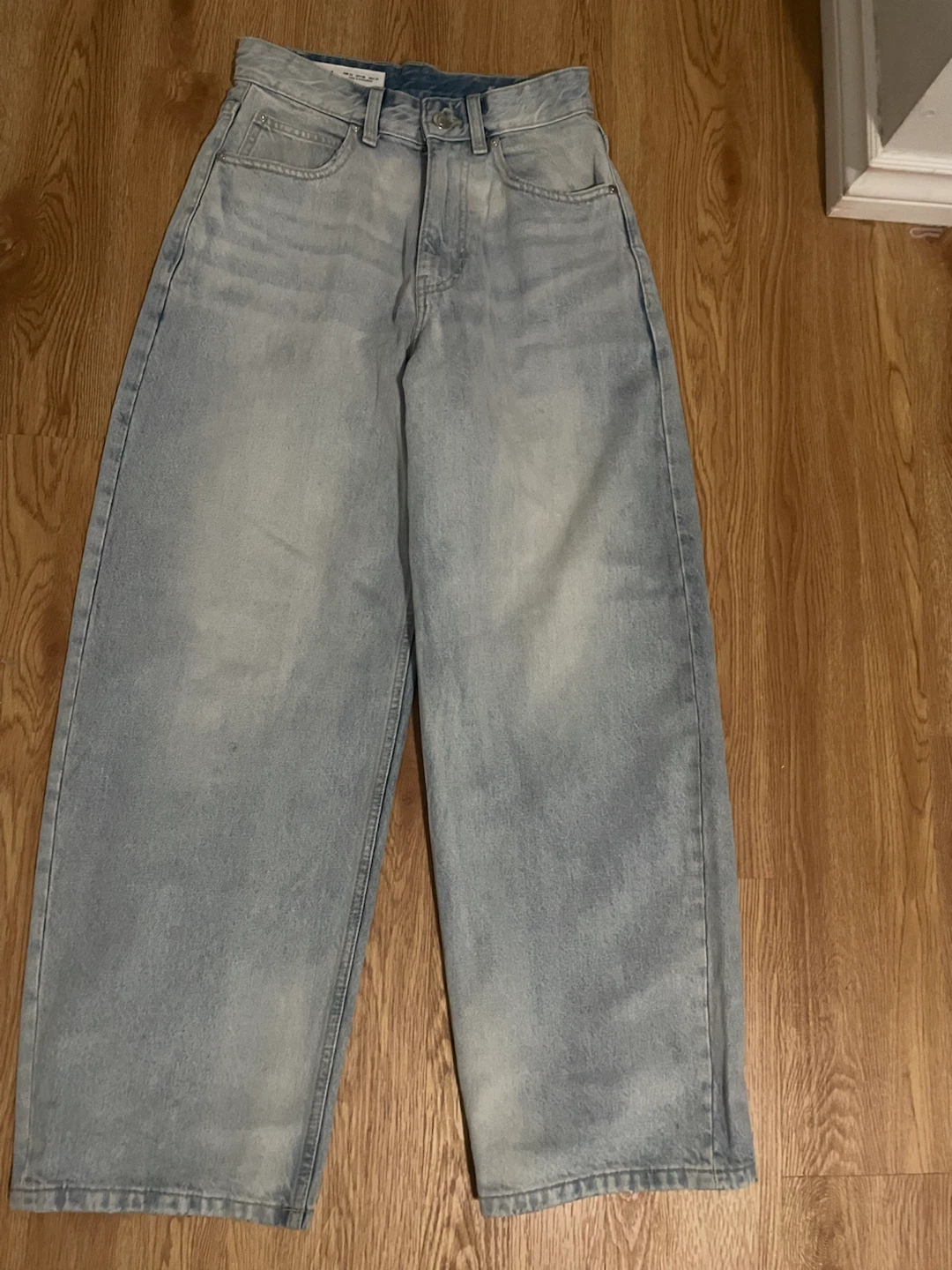 Bershka Wide Leg Jeans Light Wash