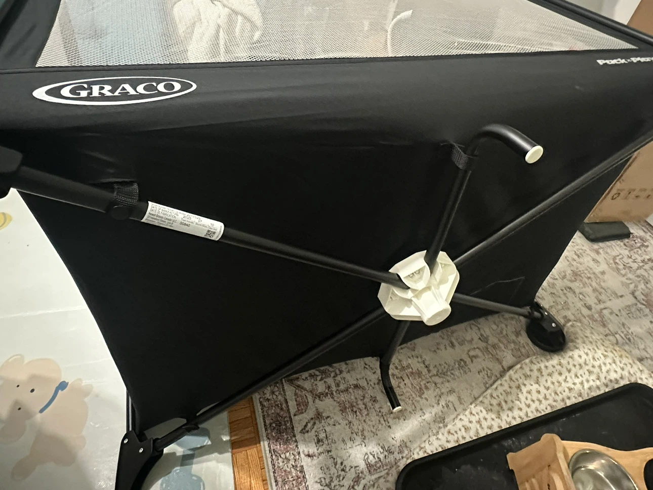 Graco Pack 'n Play Playard - photo 2
