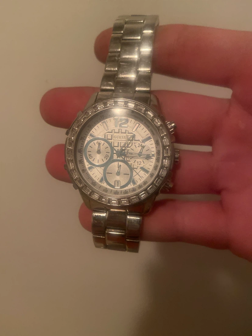 GUESS Chronograph Silver-Tone Watch