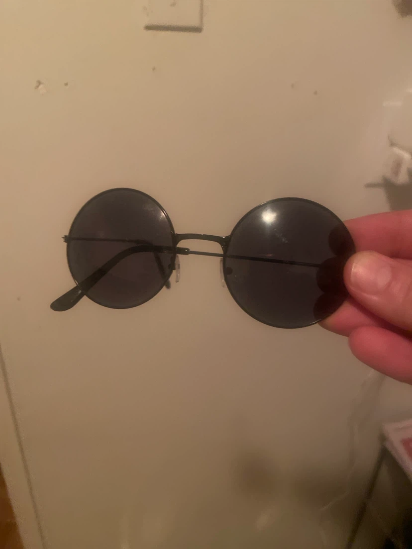 Black Circular Frame Sunglasses