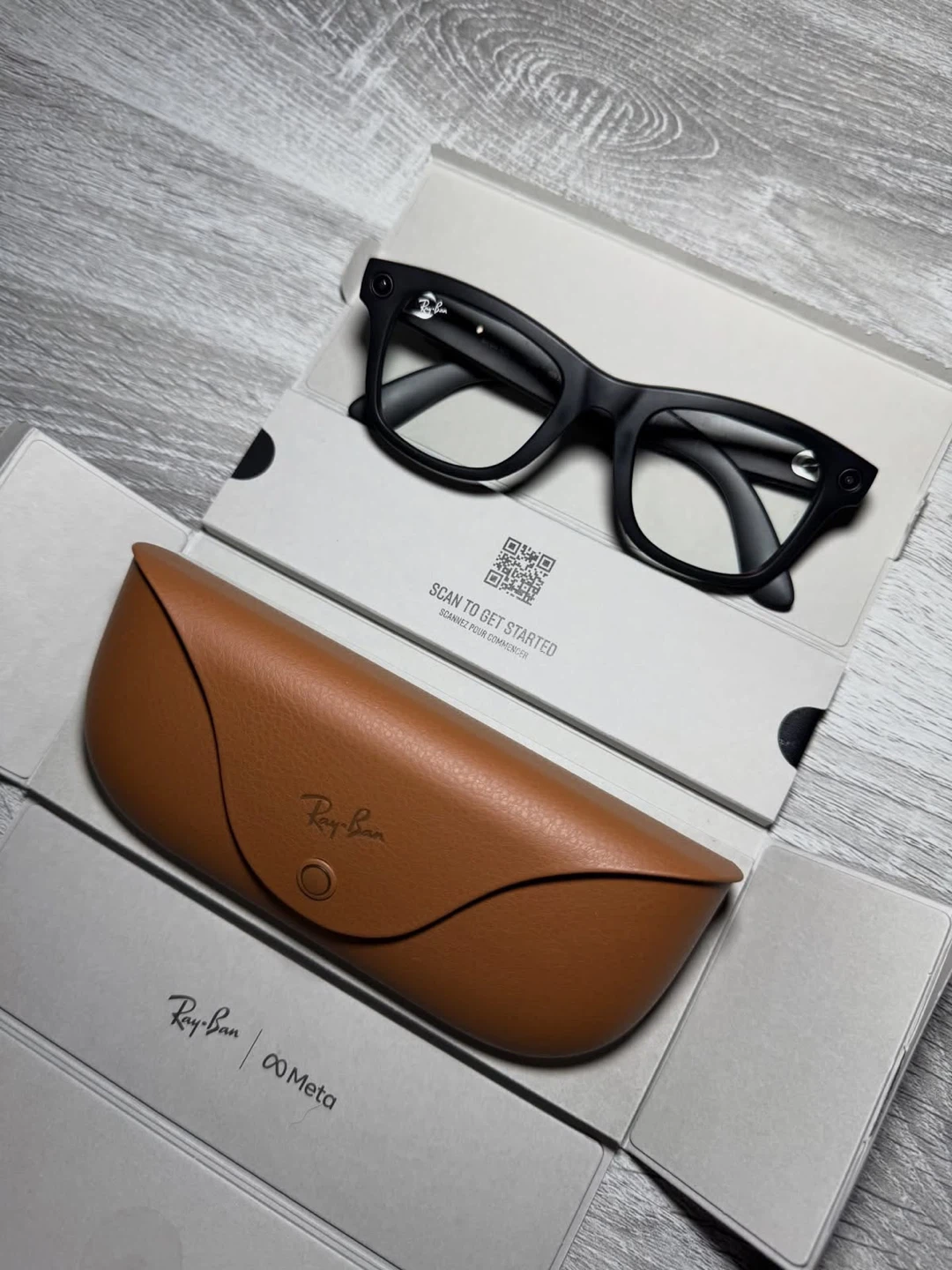 Ray-Ban Meta Smart Glasses