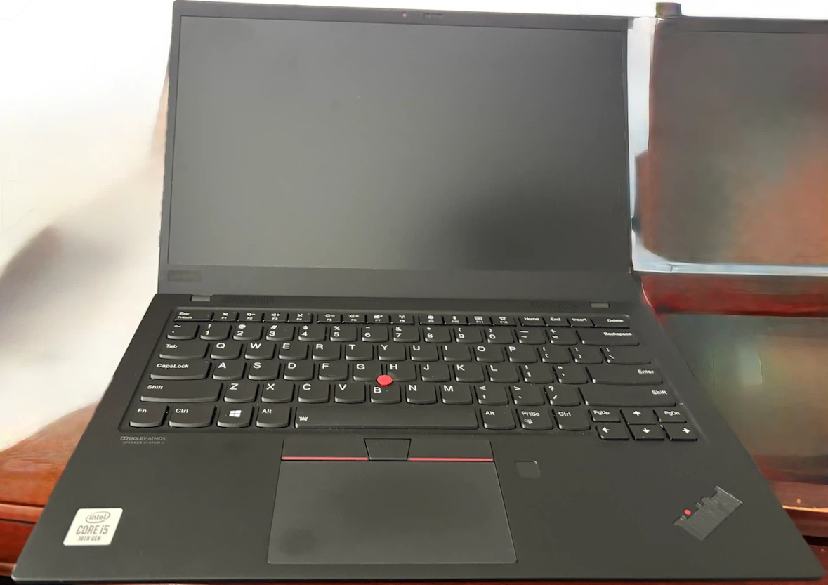 Lenovo ThinkPad X1 Carbon
