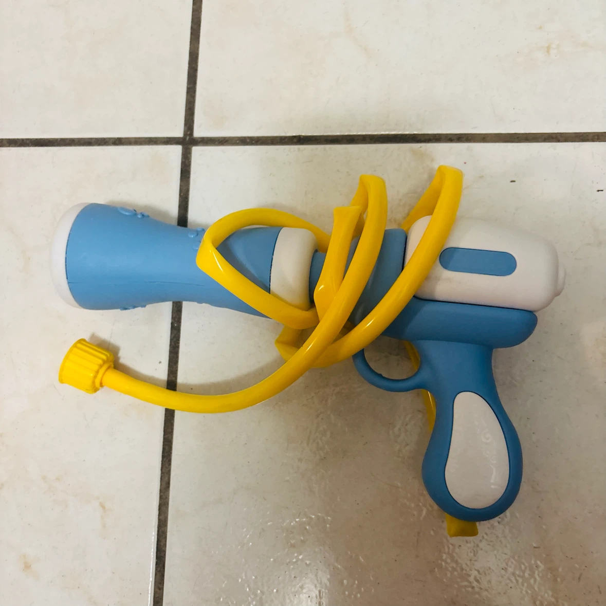 Fun Swimming Float Shark Pool Water Spray Gun Battle Game - photo 2