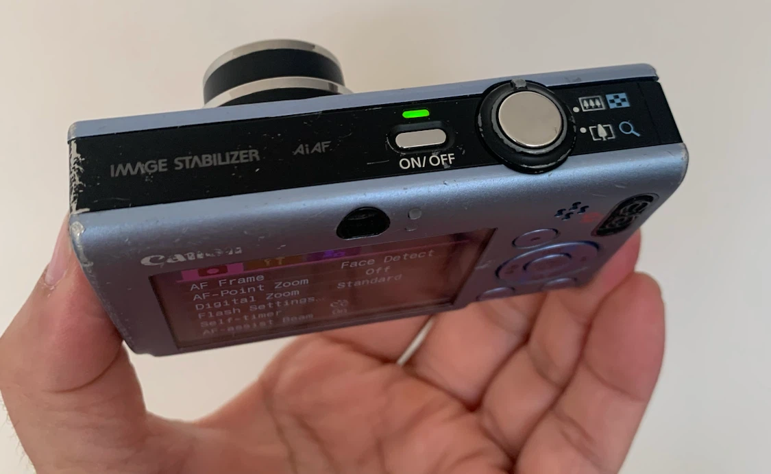 Canon PowerShot SD1100 IS Digital ELPH - photo 4