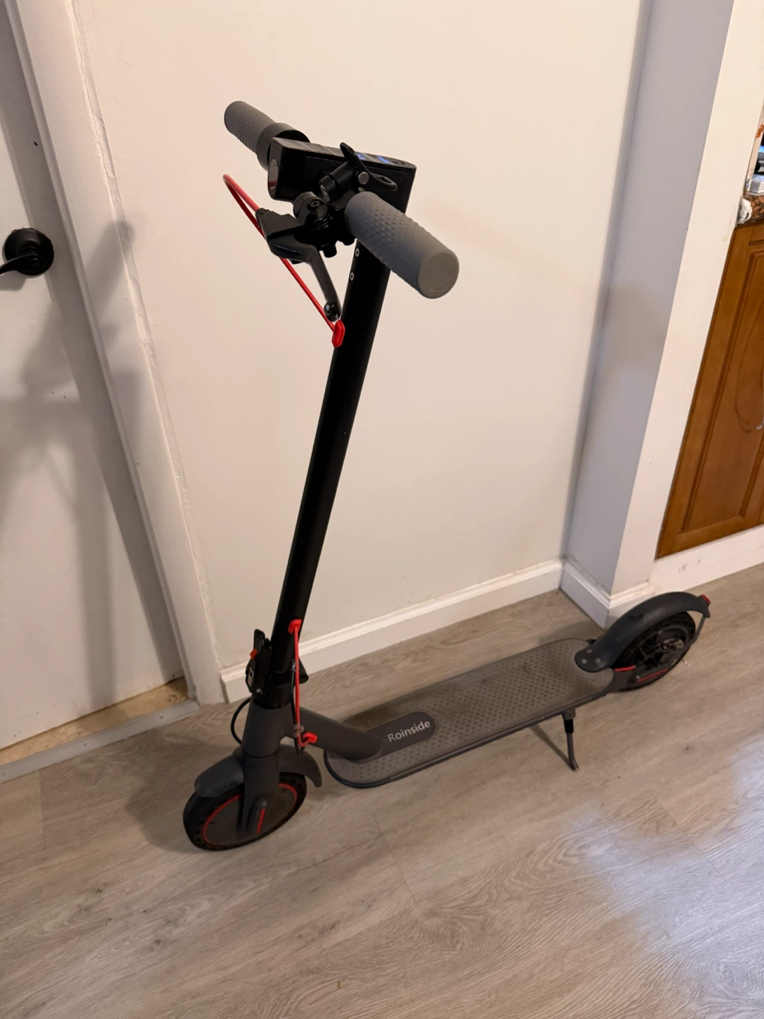 Razor Electric Scooter - photo 2